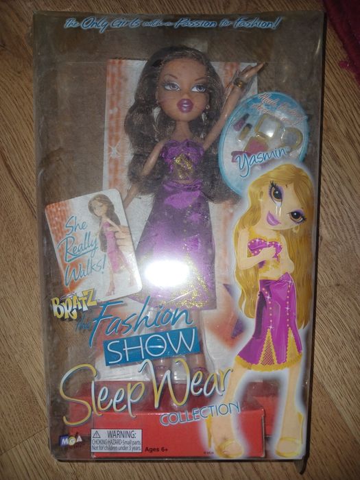 Продам куклу братс новая в упаковке