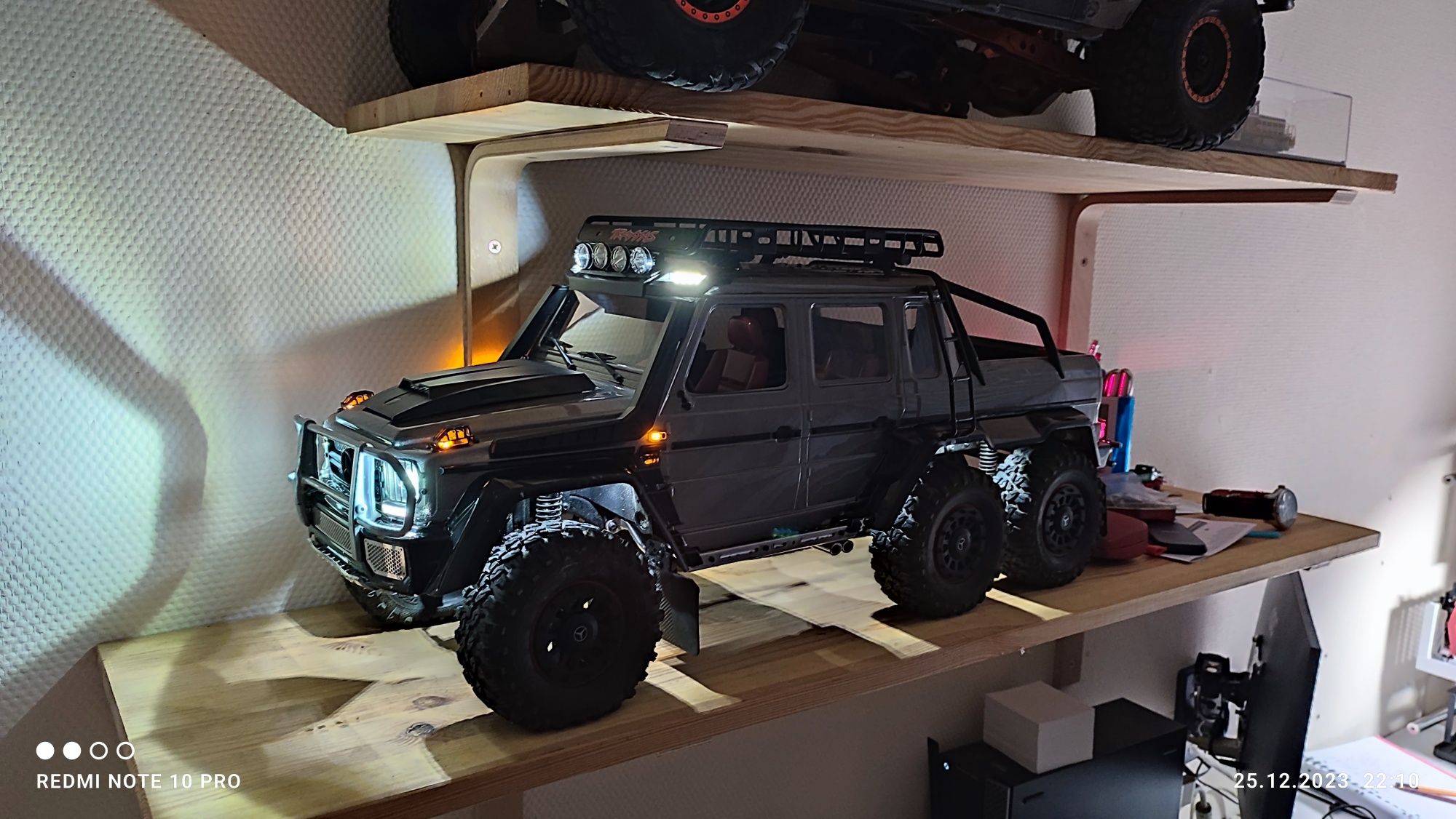 Traxxas TRX6x6 Mercedes AMG 63-