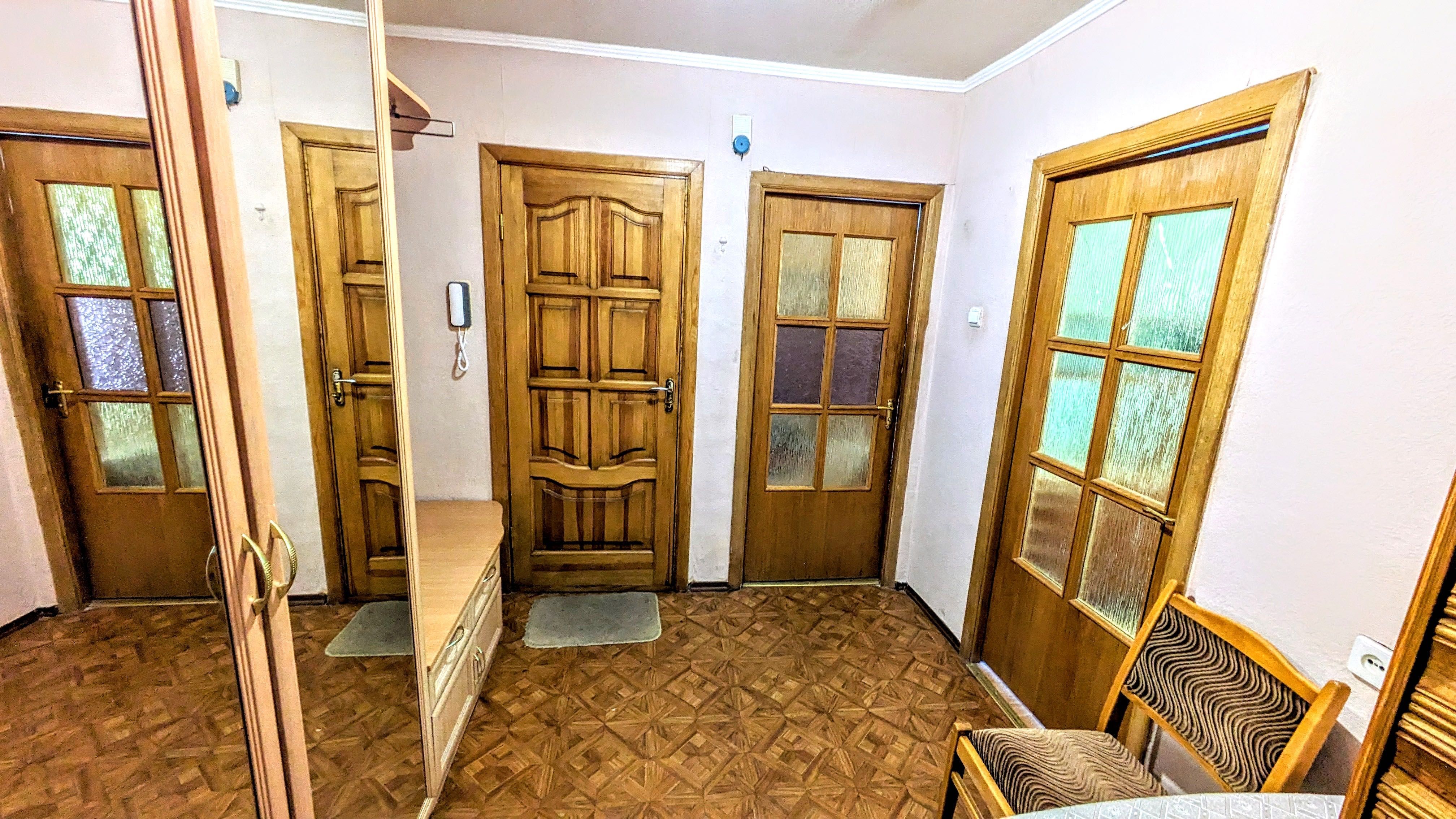 Продаж 3 кімнатної квартири, 68 кв.м., Цветаєвої 8б.