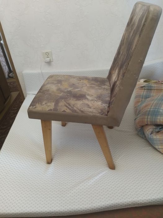 Стілець хатній,б/у