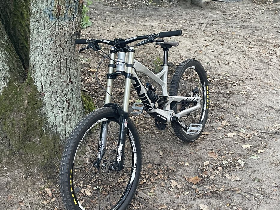 YT TUES DH rower