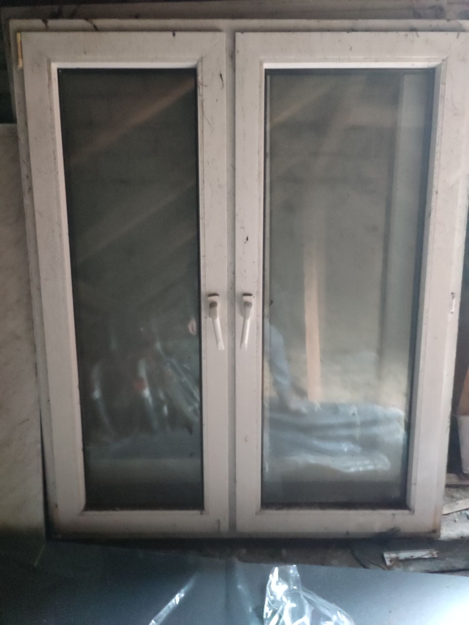 Okno plastikowe 141,5x116