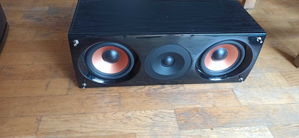 Kolumny głośnikowe pięć sztuk 900 wat 4-8ohm