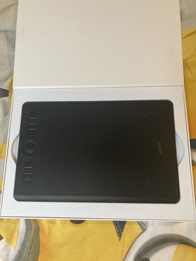 Tablet graficzny Wacom Intuos Pro M