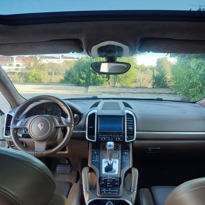 Porsche Cayenne standard