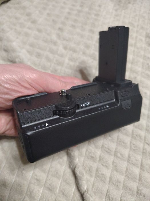 Nikon MB-N10 батарейний блок (оригінал)