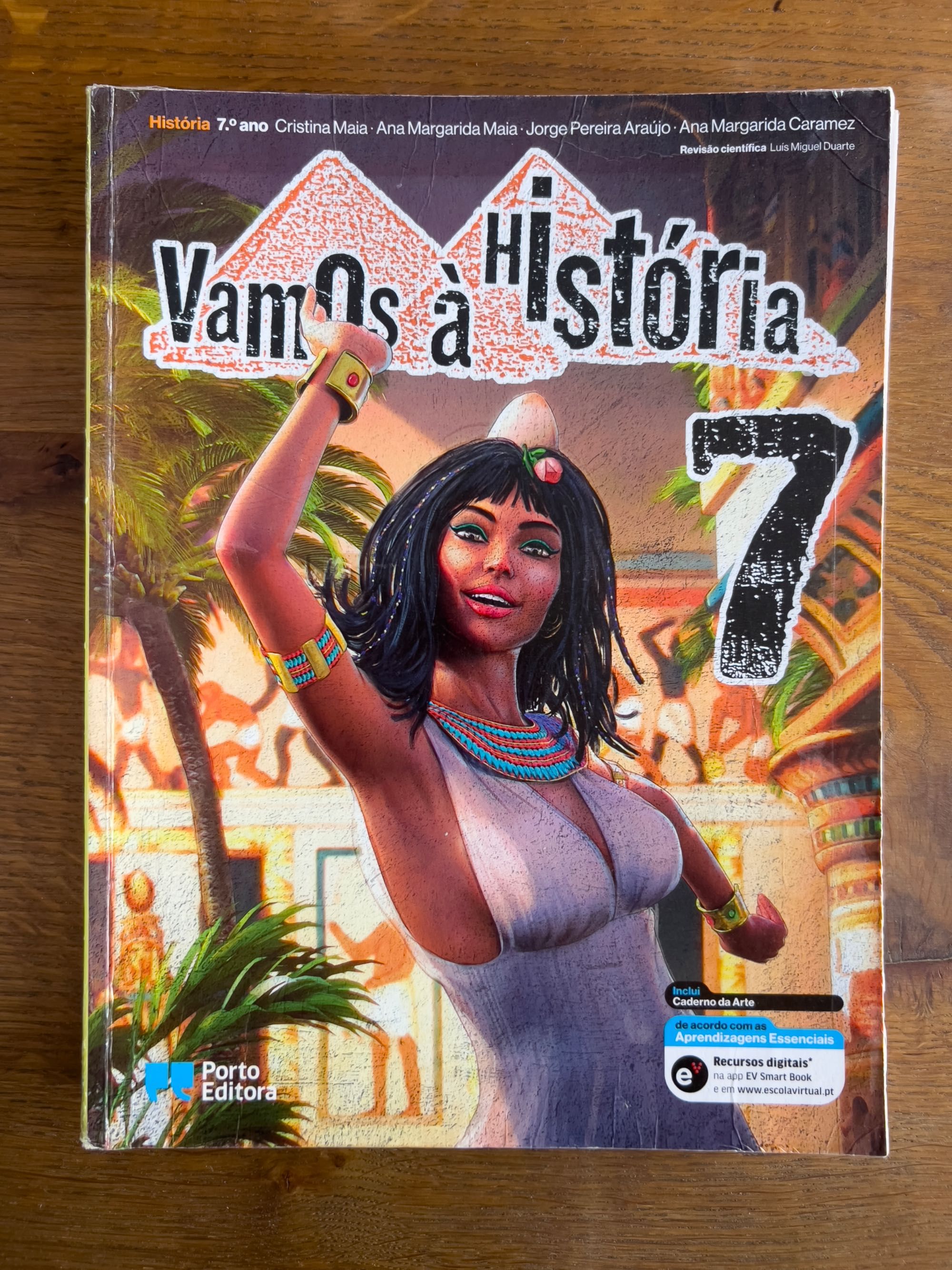 Vamos à História - 7.º Ano Manual