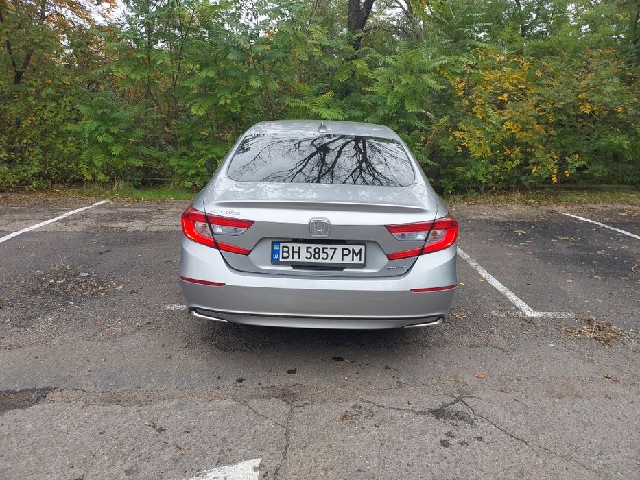 Продам хонду акорд, гібрид