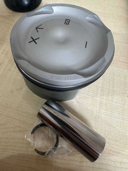 Поршни, поршень Porsche Cayenne Turbo 4.5 m 4850