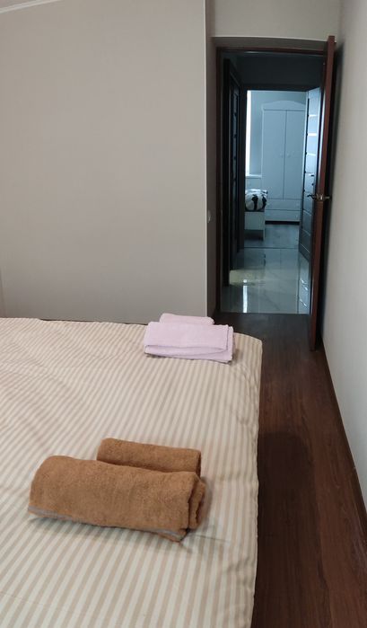 Трикімнатна,Проспект Незалежності.