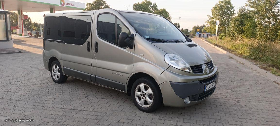 Renault Trafic 2009 rok Bogate wyp. Przeb. 209 tyś  Jeden właś. 10 lat