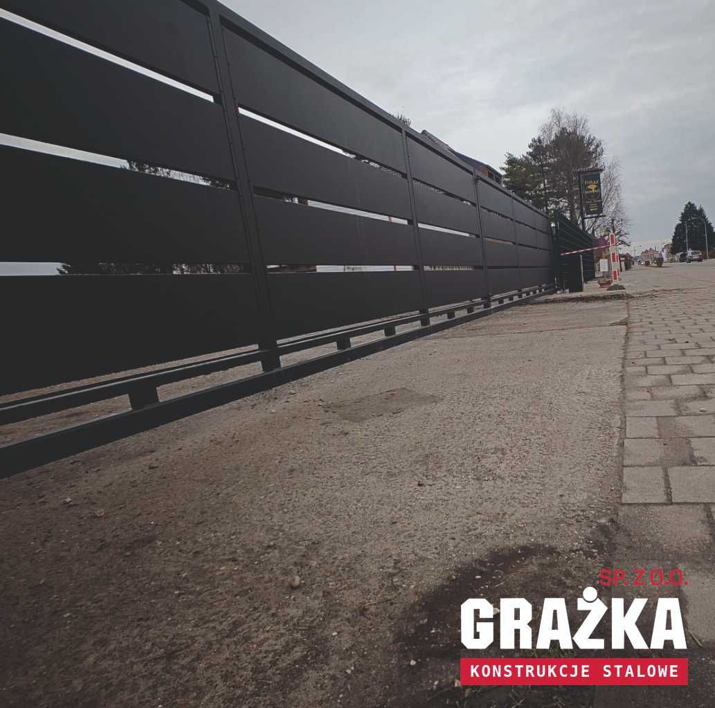 Brama przesuwna i furtka z poziomymi panelami 5x1,72m PRODUCENT