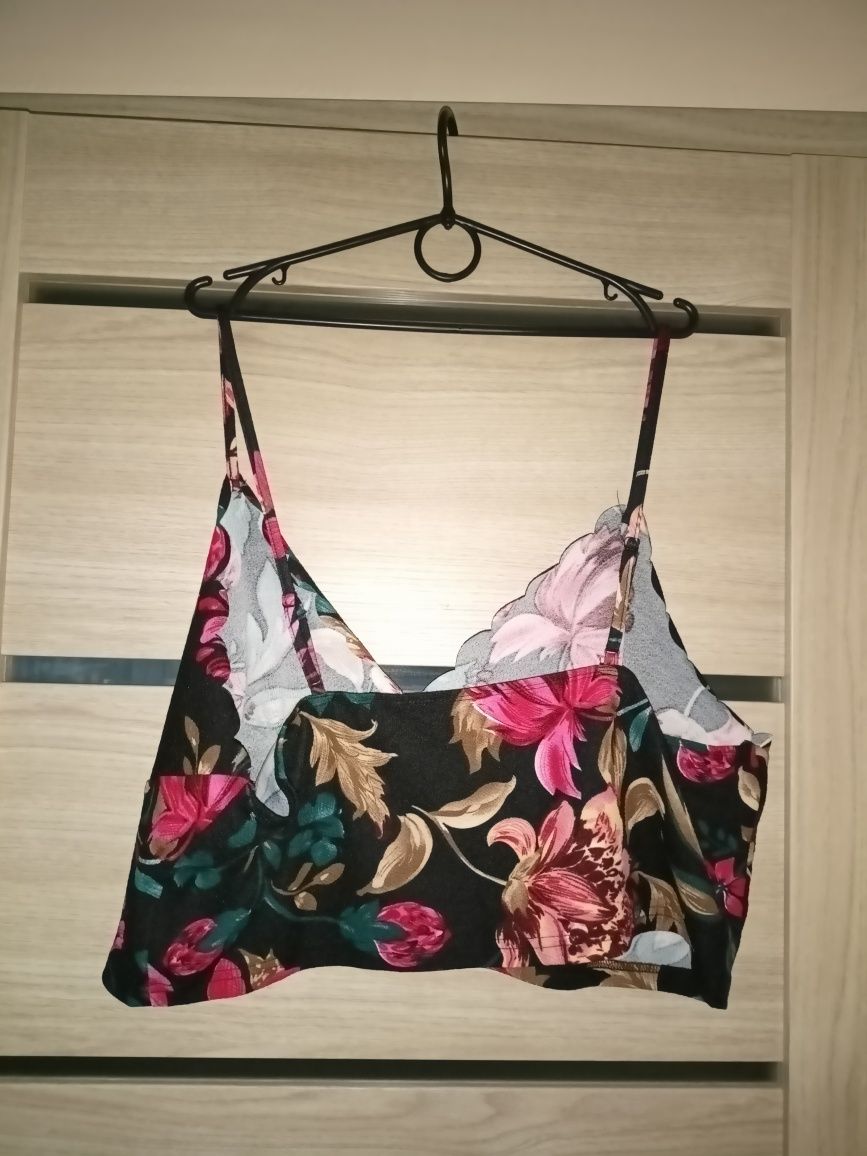 Cropp top, rozmiar: 4xl