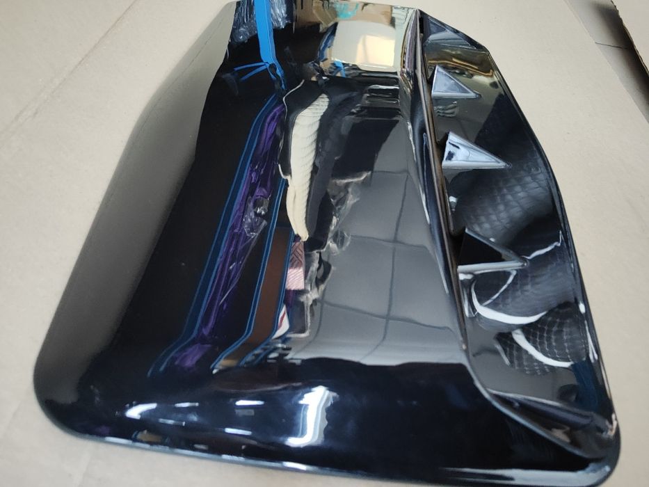 Воздухозаборник на капот