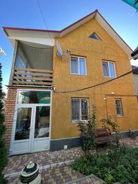 Продам добротный дом в черте города Черноморск.