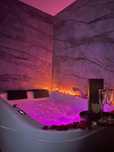Apartament centrum  z Jacuzzi , prywatny parking,  klimatyzacja