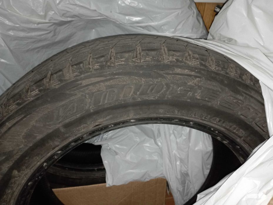 Шины Bridgestone, Blizzak DM-V1, 235/60/R18, зимние БУ