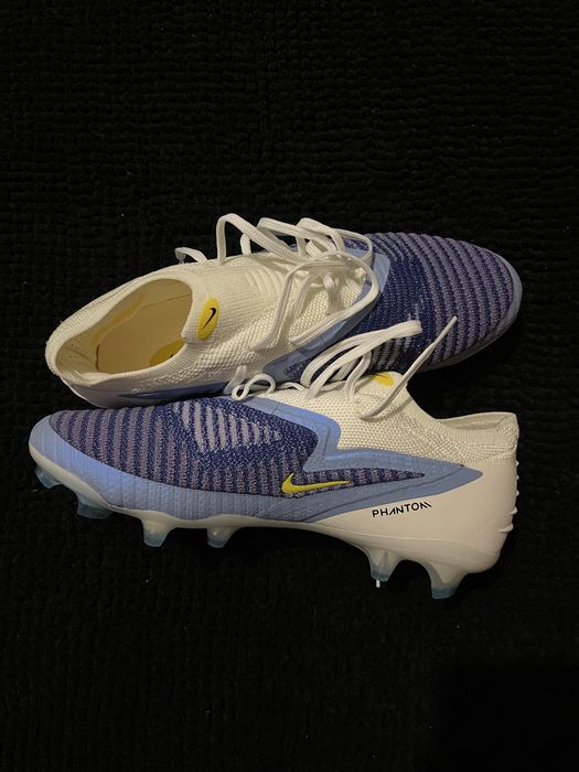 Chuteira Nike Phantom GX Elite