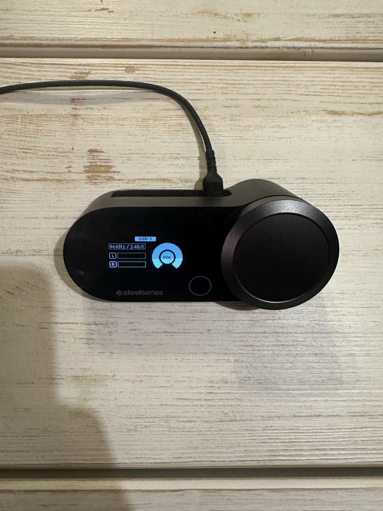 SteelSeries Arctis Nova Pro