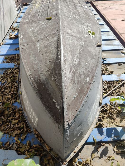 Реданка КазанкаМ алюминиевая моторная  лодка човен