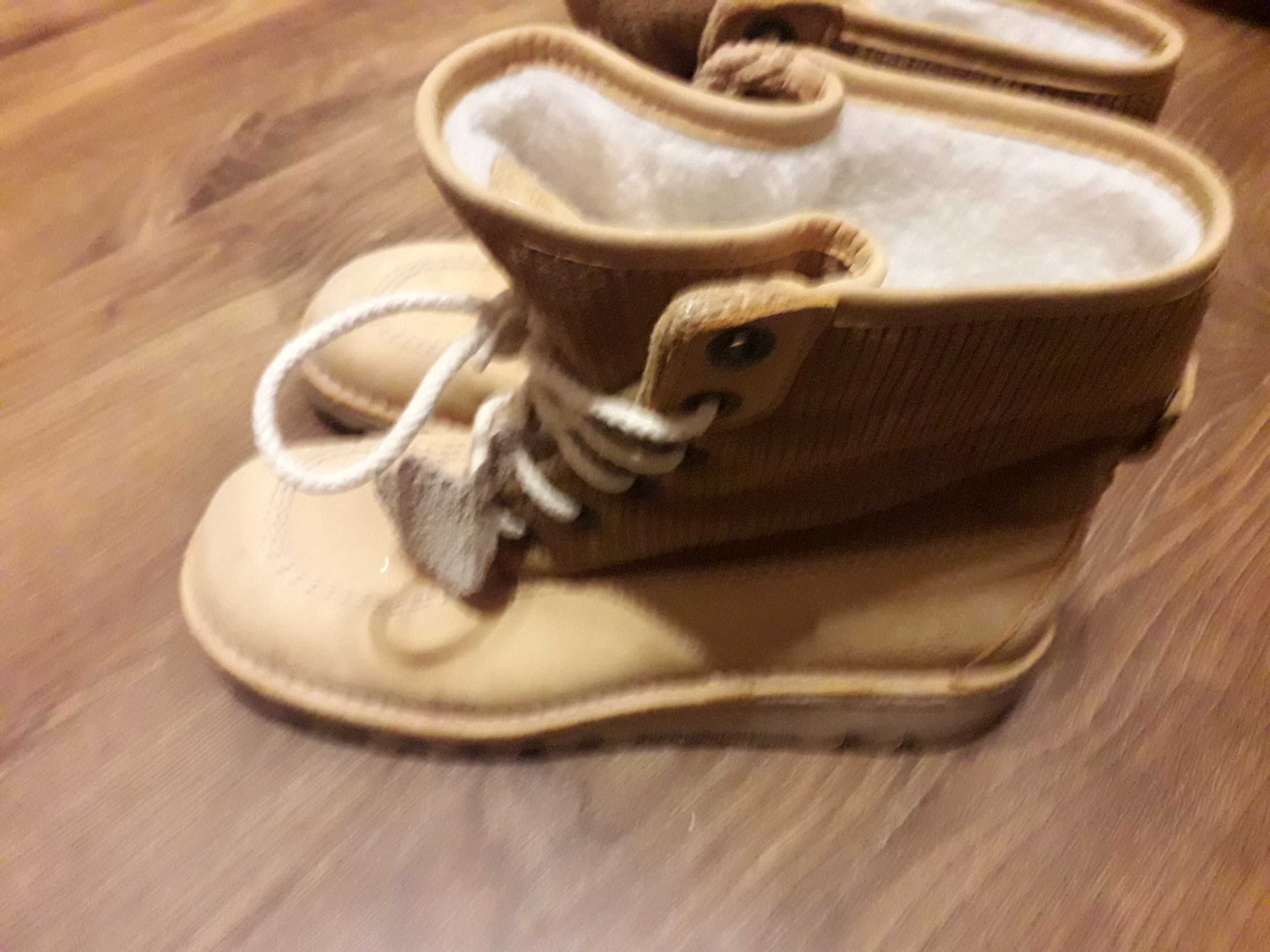 trapery  zimowe skórzane  ocieplane timberland