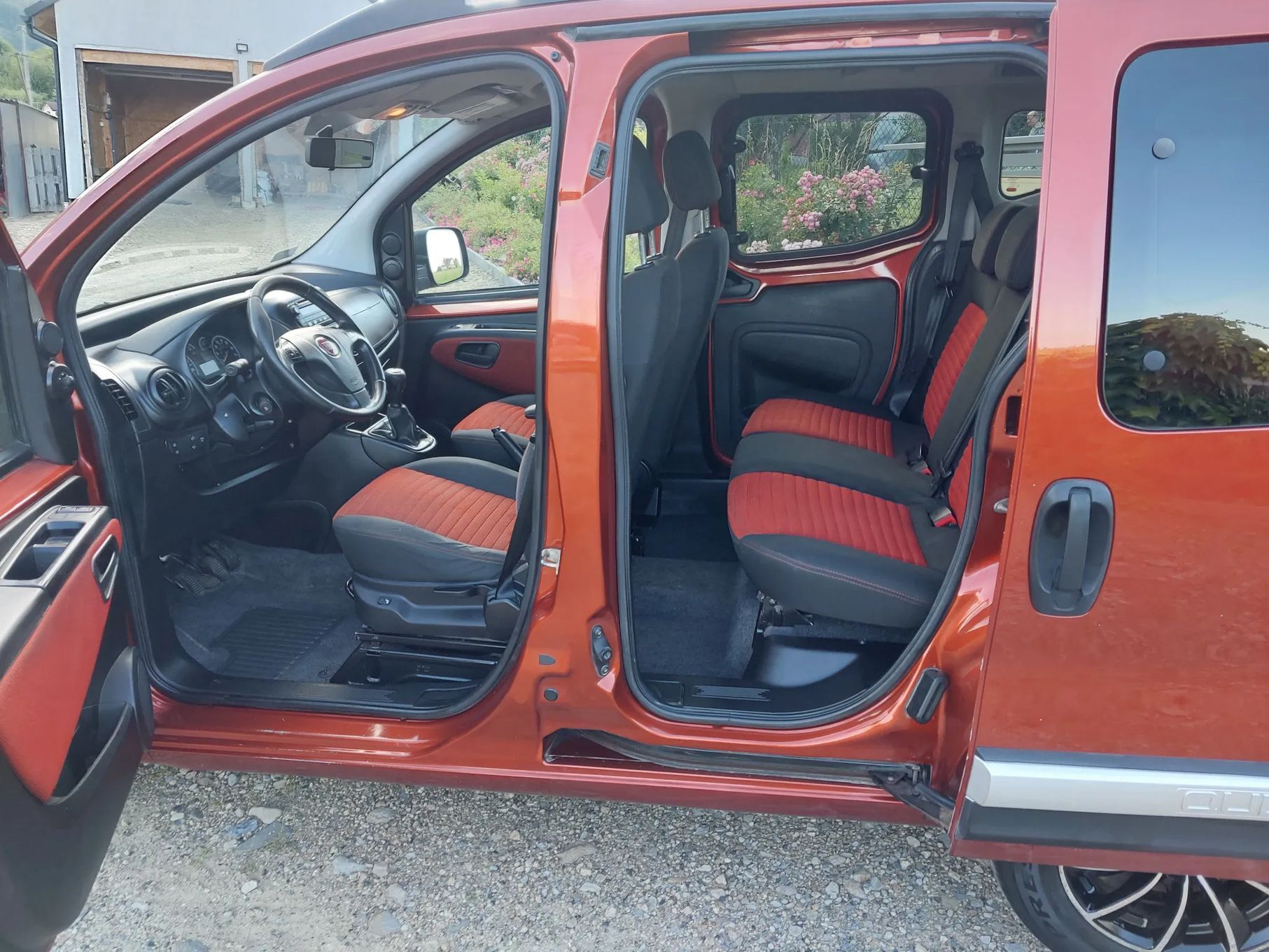 Fiat Qubo FIAT QUBO wersja Trekking - Super autko