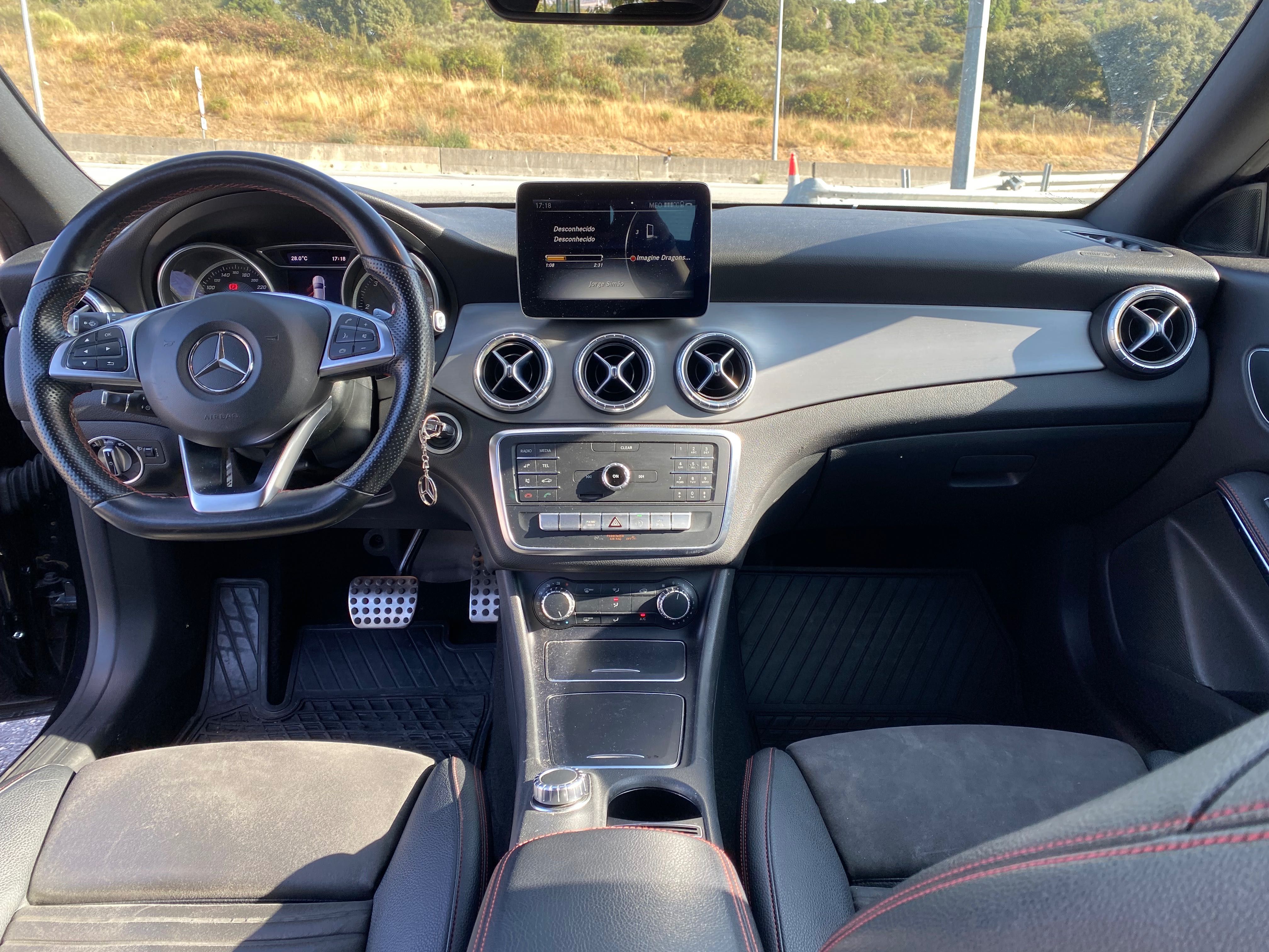 Mercedes-Benz CLA 200 d Shooting Brake AMG Line