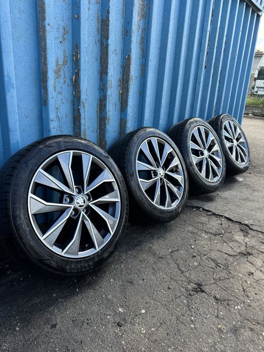 Koła 215/45R16 5x100 7j et46 57.1 Skoda VW Seat