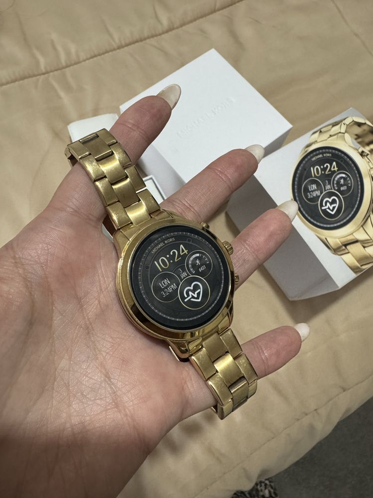 Smart watch Michael Kors