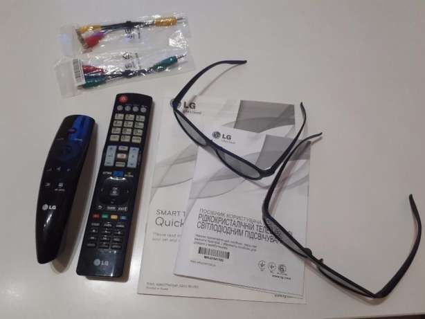 Телевизор LG 55LM660T-ZA (2D-3D Smart TV) + подарок (антенна Т2)