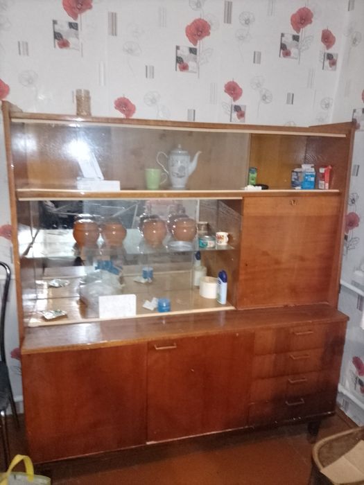 Сервант безкоштовно