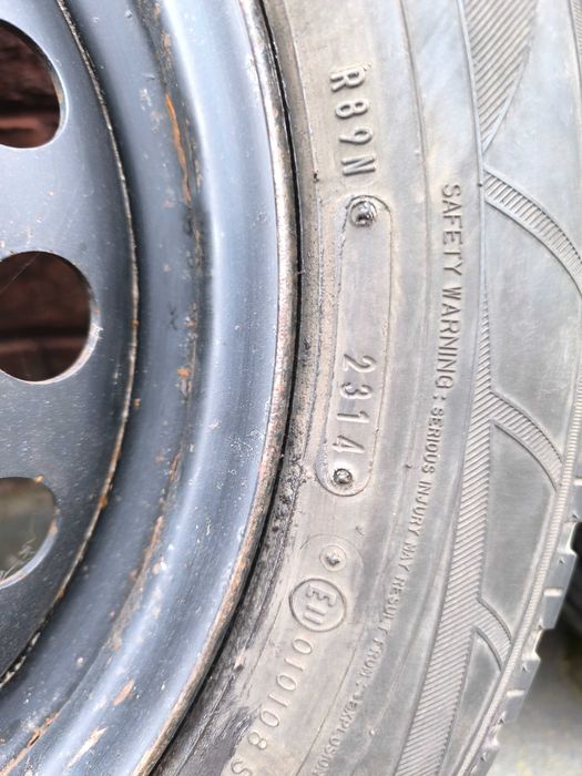 Koła zimowe Citan , Kangoo felgi stalowe 15 cali 5x108 opony Falken