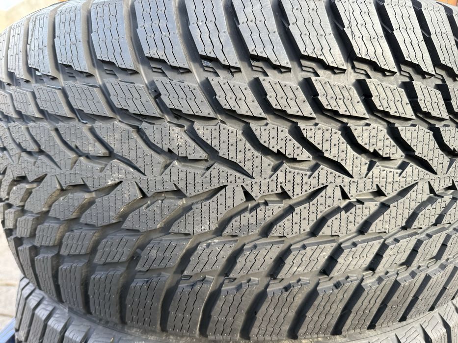 275/35 r20 Nokian SnowProof 1 Резина зимняя НОВАЯ