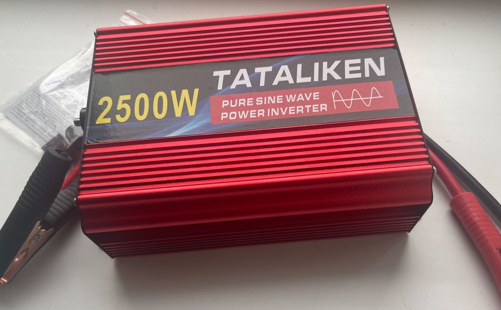 Інвертор автомобільний 12В - 220В. 2500W. Чистий синус. В наявності.