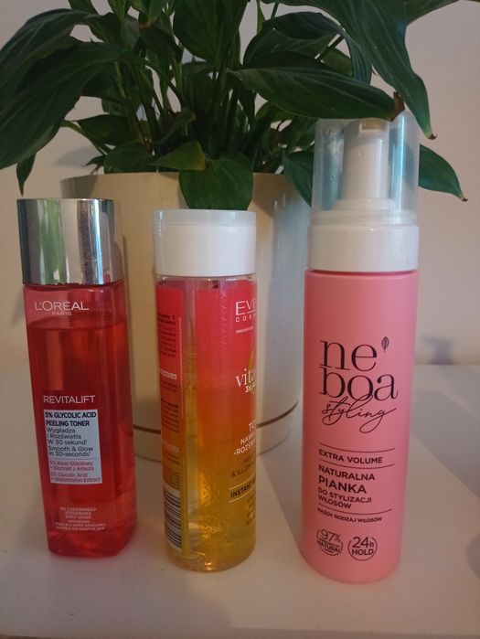 Zestaw kosmetyków używanych