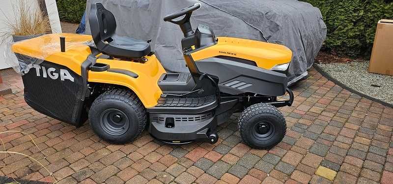 Traktor ogrodowy Estate 398 W SE