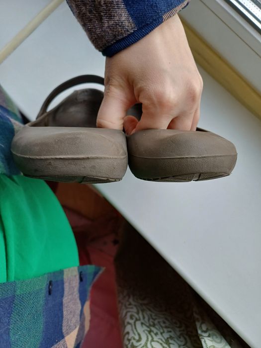 CROCS  кольору хакі