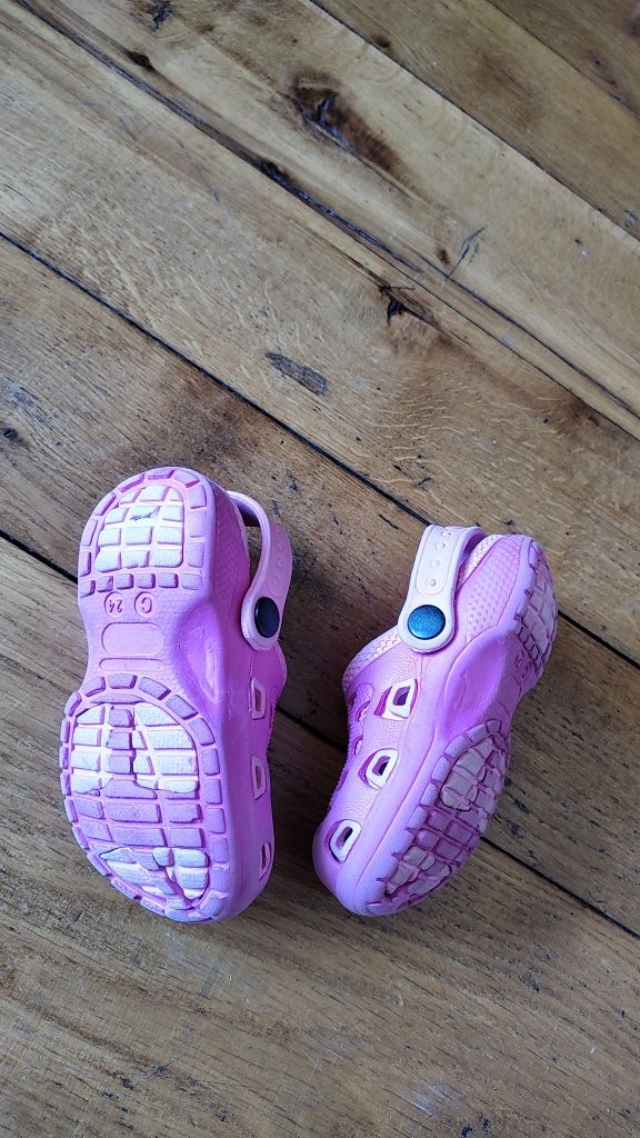 Crocs różowe rozmiar 25