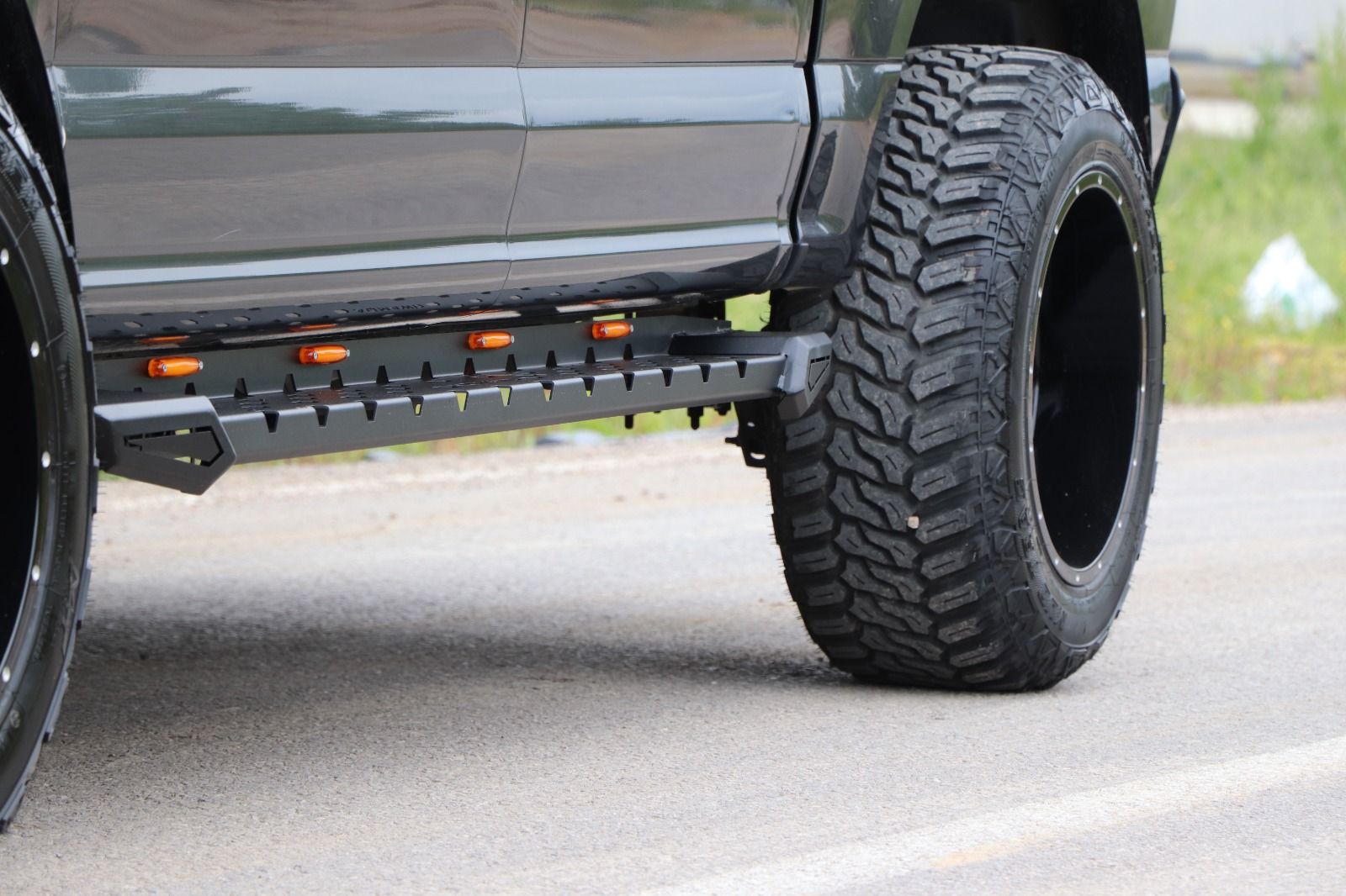 Stopnie boczne progi model Z Ford F-150 od 2015 do 2023