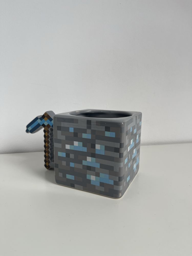 Minecraft Ceramiczny Kubek - blok diamentu z kilofem 500ml