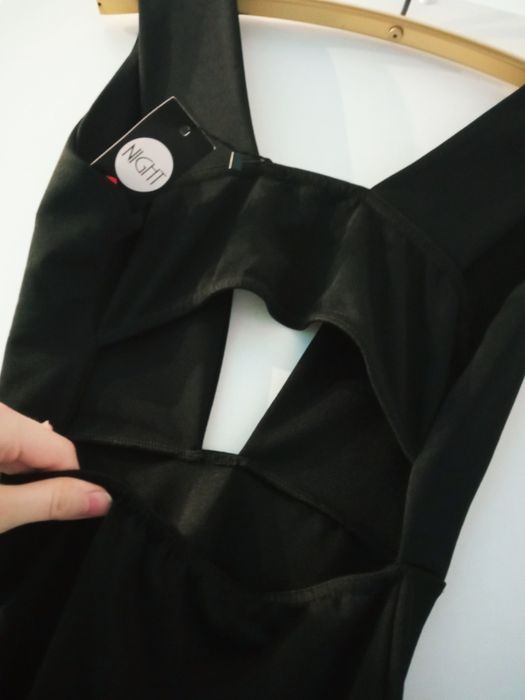 Sukienka "mała czarna"