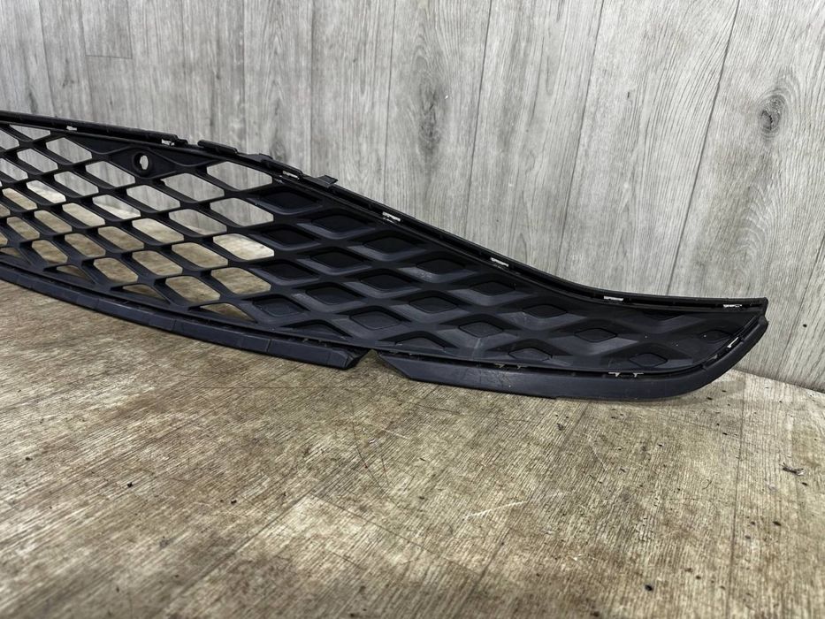 Бампер передний Решетка средняя VW ID.4 ID4 2020 2021 2022 2023 2024 г