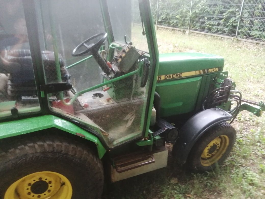 Traktor traktorek John Deere 955 30 KM TUZ przedni 750 kg
