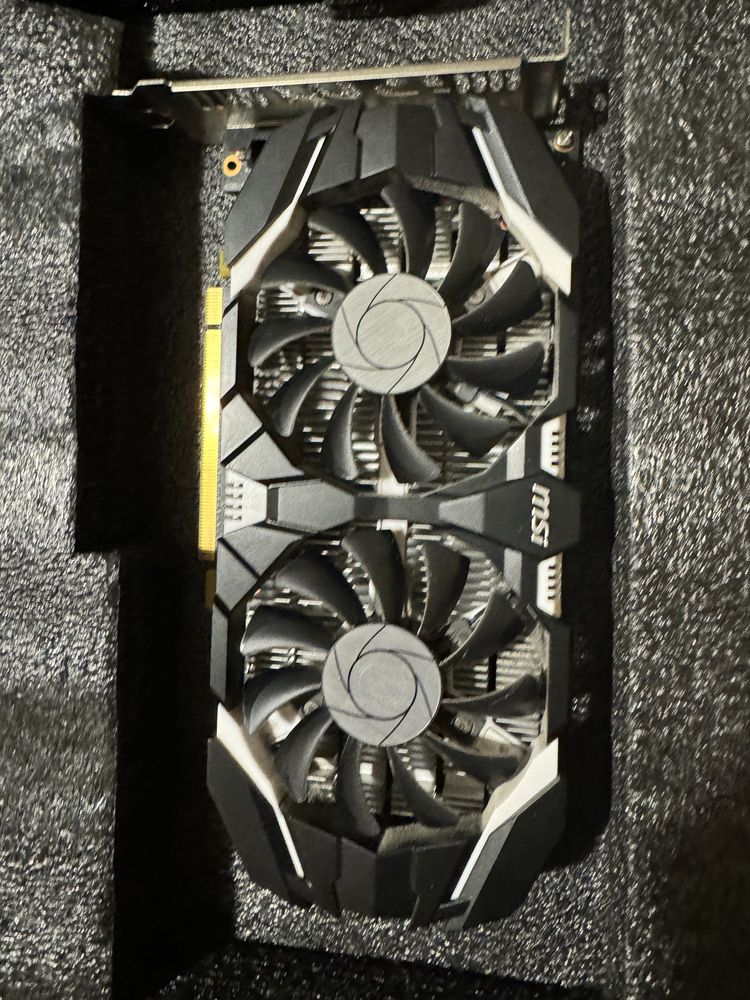 MSI GeForce GTX 1050Ti на 4 gb