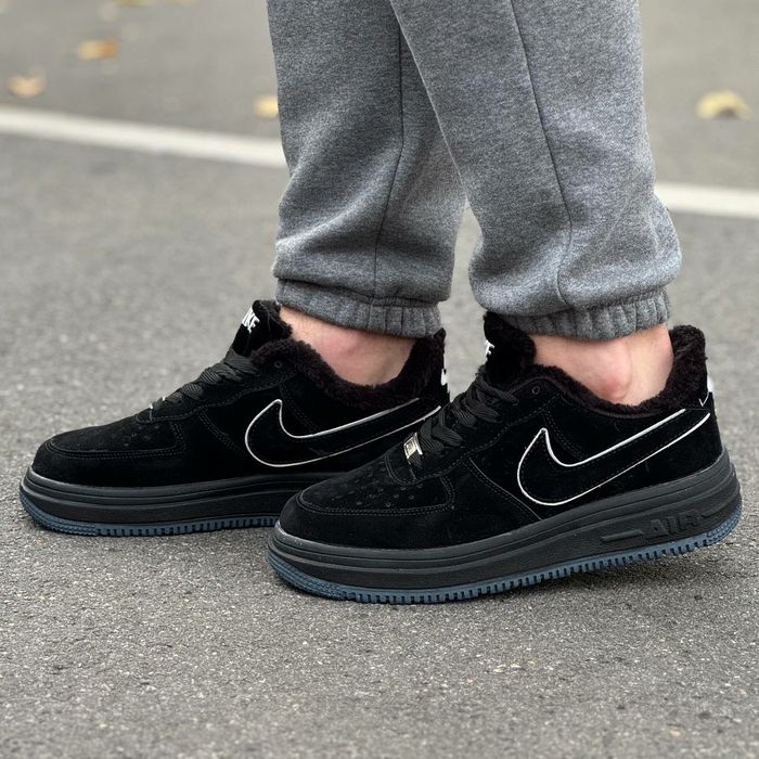 Чоловічі зимні кросівкі Nike air force, стильні, теплі, найк, взуття