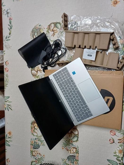 PC HP Laptop novo com garantia worten