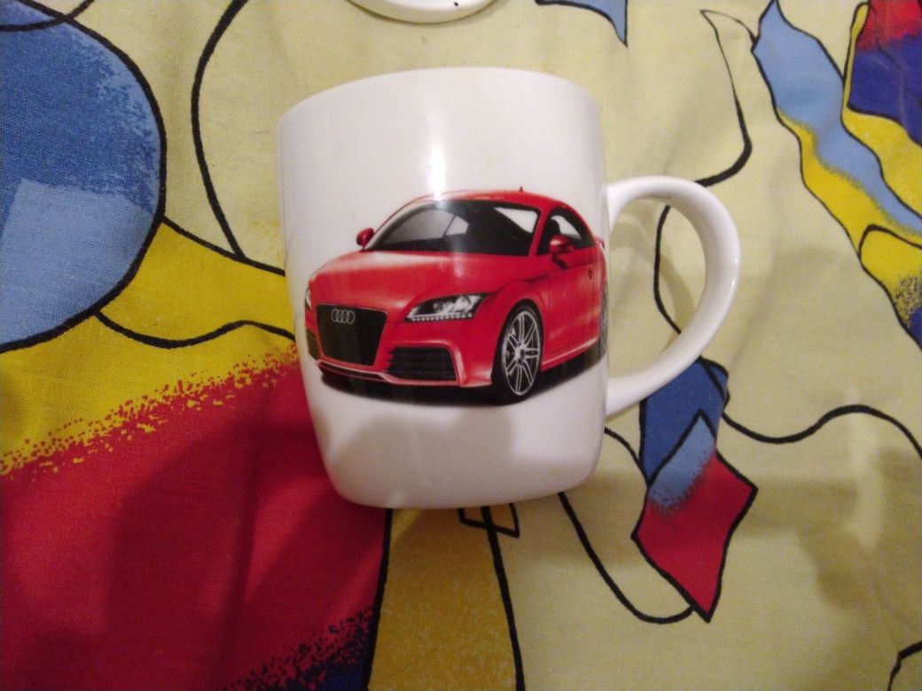 Керамическая чашка
