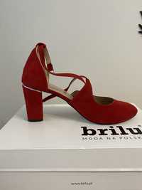 Czółenka Pantofle buty r. 37 na słupku 8,5 cm zamszowe czerwone Brilu