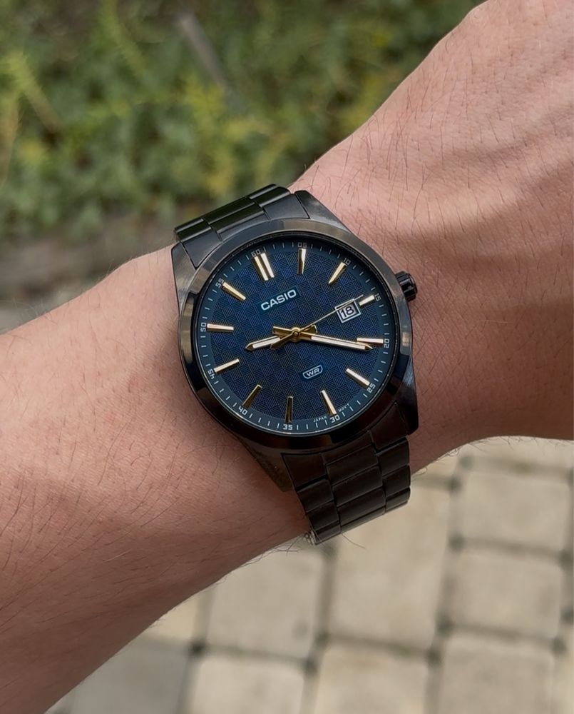 Чоловічий годинник Casio MTP-VD03B -2A ОРИГІНАЛ мужские часы оригинал