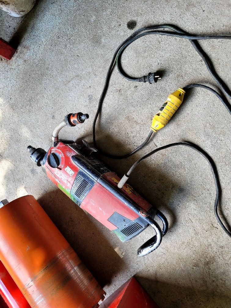 Hilti dd 250 ze statywem